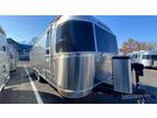 2024 Airstream Flying Cloud 25 FB 25ft