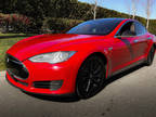 2013 Tesla Model S - FREE SUPERCHARGING