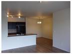 2 Bed 2 Bath 905 sqft Built in 2014