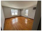 2 Bd 1st floor apartment