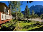 June Lake 4 Bedroom Furnished House with Sweeping Views