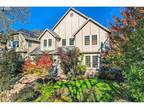 1085 SE RIMROCK LN, Milwaukie OR 97267