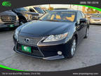 2015 Lexus ES ES 300h Sedan 4D