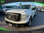 2017 Nissan Titan Crew Cab S Pickup 4D 5 1/2 ft