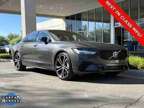 2021 Volvo S90 Recharge Plug-In Hybrid T8 R-Design