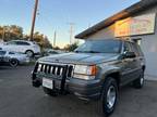 1996 Jeep Grand Cherokee Laredo 4dr 4WD SUV