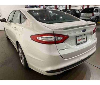 2016 Ford Fusion SE is a White 2016 Ford Fusion SE Sedan in Chandler AZ