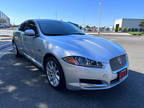 2015 Jaguar XF 2.0T Premium 4dr Sedan