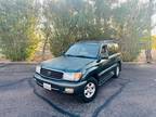 2000 Toyota Land Cruiser Base AWD 4dr SUV