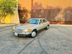 1988 Mercedes-Benz 560-Class 560 SEL 4dr Sedan