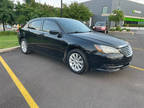 2012 Chrysler 200 Touring 4dr Sedan