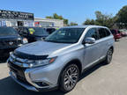 2017 Mitsubishi Outlander SE 4dr SUV