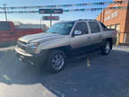 2003 Chevrolet Avalanche 1500 4dr Crew Cab SB RWD