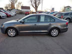 2014 Volkswagen Jetta 1.8T SE Sedan 4D