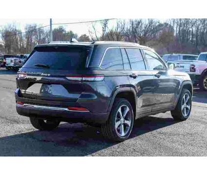 2024 Jeep Grand Cherokee Base 4xe is a Grey 2024 Jeep grand cherokee SUV in Granville NY