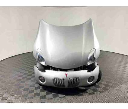 2009 Pontiac Solstice Base is a Silver 2009 Pontiac Solstice Base Convertible in Athens OH