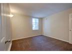 2301 Goss St - Unit 203: 4 Beds 2 Bath