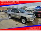 2004 Toyota 4Runner SR5 4WD 4dr SUV w/V8