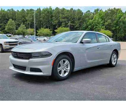 2021 Dodge Charger SXT is a 2021 Dodge Charger SXT Sedan in Wake Forest NC