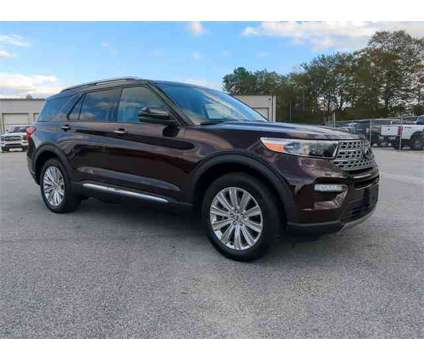 2023 Ford Explorer Limited is a Red 2023 Ford Explorer Limited SUV in Vidalia GA
