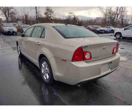 2011 Chevrolet Malibu LT 2LT is a Gold 2011 Chevrolet Malibu LT Sedan in Ransomville NY