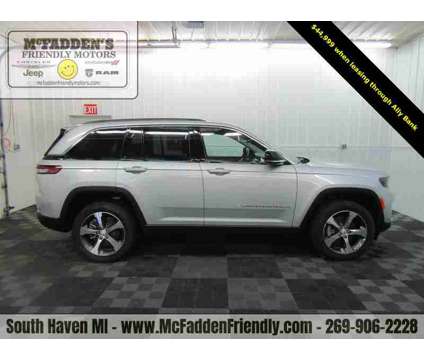 2023 Jeep Grand Cherokee Base 4xe is a Silver 2023 Jeep grand cherokee SUV in South Haven MI