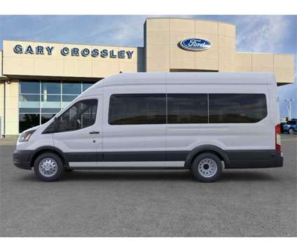 2023 Ford Transit-350 XL is a White 2023 Ford Transit-350 XL Station Wagon in Kansas City MO