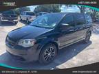 2014 Dodge Grand Caravan Passenger SE Minivan 4D