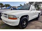 99 Dodge Dakota 4 cyl 5 SPD Excellent MPG