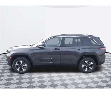 2023 Jeep Grand Cherokee Base is a Grey 2023 Jeep grand cherokee SUV in Parkville MD