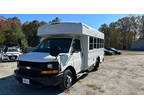 2004 Chevrolet Express 3500 2dr Commercial/Cutaway/Chassis 139 177 in. WB