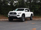 2018 Toyota Tacoma SR Double Cab 5' Bed V6 4x4 AT