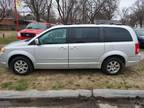 2008 Chrysler Town and Country Touring 4dr Mini Van