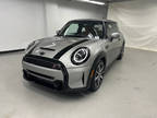 2024 MINI Hardtop 2 Door Iconic