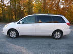 2004 Toyota SIENNA XLE