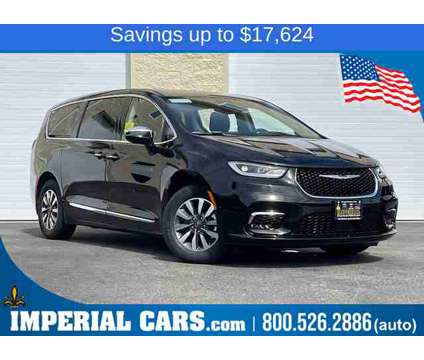 2023 Chrysler Pacifica Hybrid Limited is a Black 2023 Chrysler Pacifica Hybrid Limited Hybrid in Mendon MA