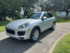 2016 Porsche Cayenne AWD CLEAN RIDE / GREAT CAR FAX!!!