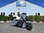 2014 Harley-Davidson Street Glide Base