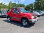 1999 Chevrolet Tracker 2-Door 2WD