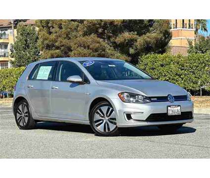 2016 Volkswagen e-Golf SE is a Silver 2016 Volkswagen e-Golf SE Car for Sale in Redwood City CA