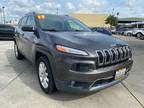 2017 Jeep Cherokee Limited 4dr SUV