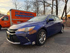 2016 Toyota Camry Hybrid SE 4dr Sedan