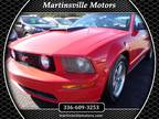 2005 Ford Mustang V6 Deluxe Coupe