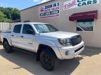 2010 Toyota Tacoma 2WD Double V6 AT PreRunner $14000 Cash....