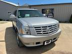 2011 Cadillac Escalade ESV Luxury AWD 4dr SUV