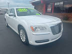 2014 Chrysler 300 Base 4dr Sedan