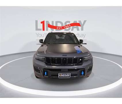 2024 Jeep Grand Cherokee Trailhawk 4xe is a Grey 2024 Jeep grand cherokee Trailhawk SUV in Manassas VA
