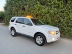 2011 Ford Escape Hybrid, Winter Tires, 75000 Km