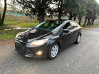 2012 Ford Focus SE Sedan Auto, Local, Low KM, Clean Status, Flex Fuel