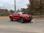 2022 Toyota Tacoma 2WD Limited Double Cab 5' Bed V6 AT
